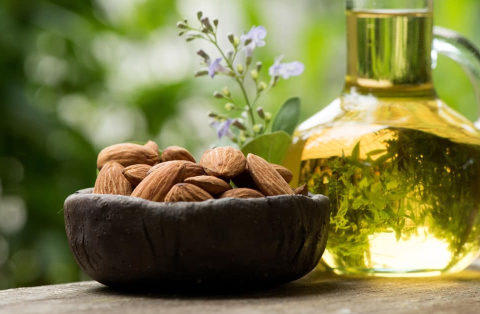 Top 10 Almond Hair Oils in India