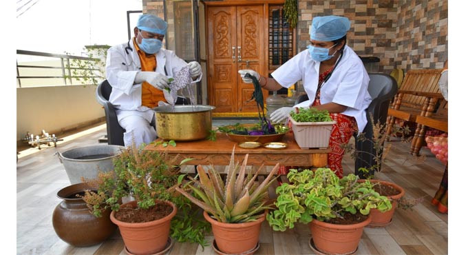 Herbal Uterine Tonic Manufacturers in India